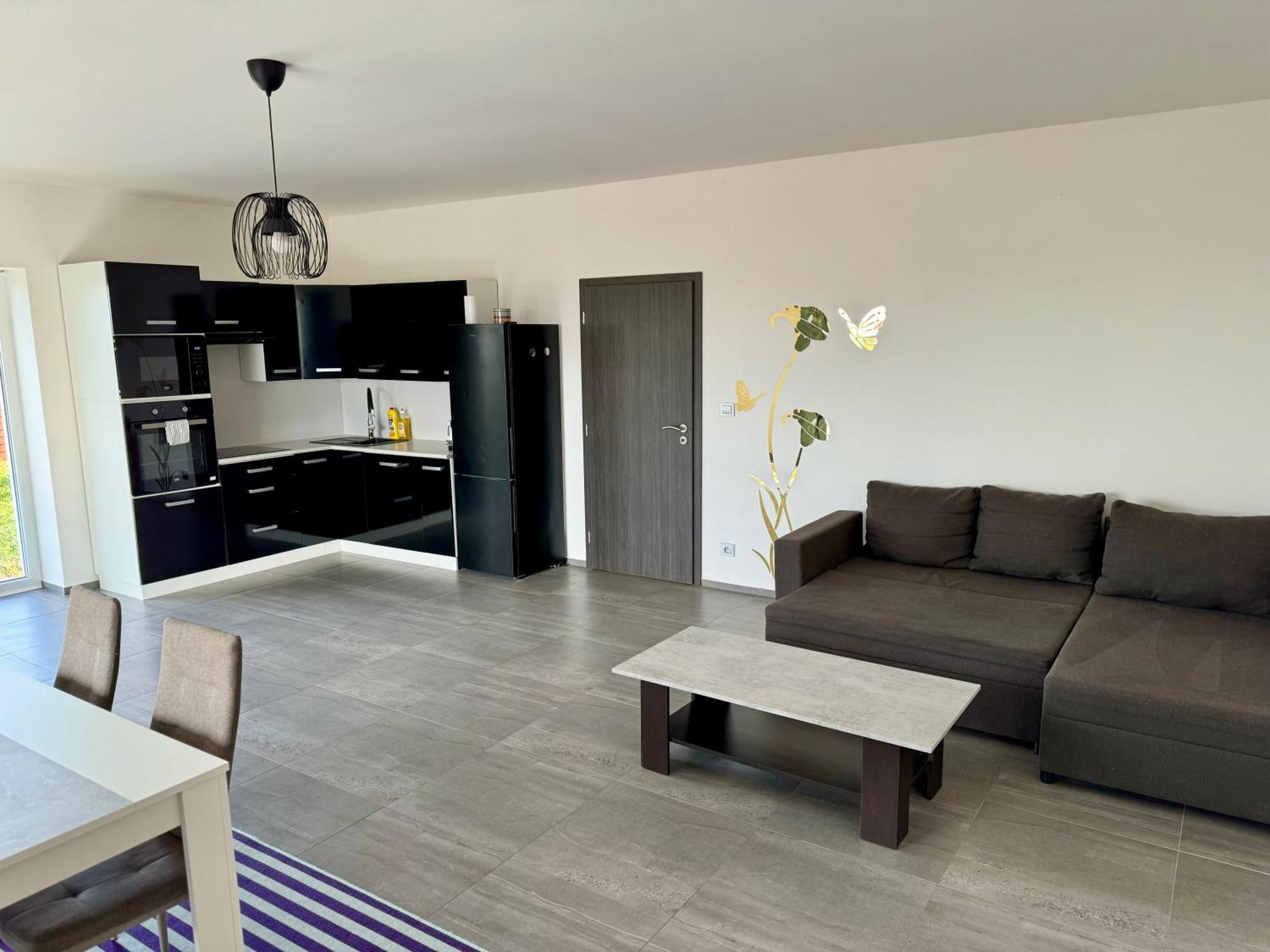 Byt Apartman 74M2 Vyhled Klid Priroda Prague Exterior photo
