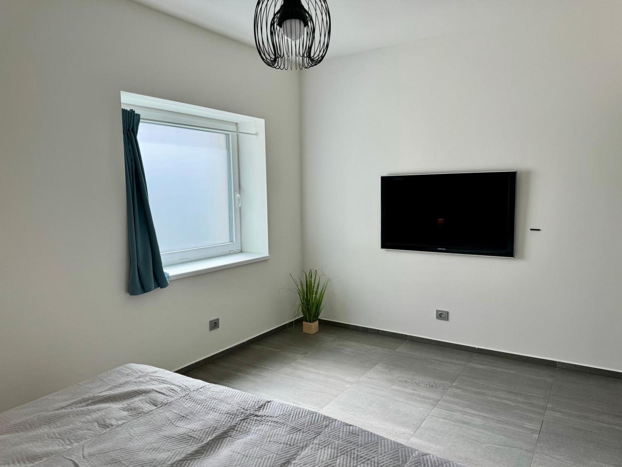 Byt Apartman 74M2 Vyhled Klid Priroda Prague Exterior photo